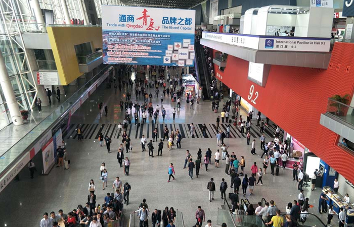 124屆廣交會鴻寶電源再現(xiàn)風(fēng)采